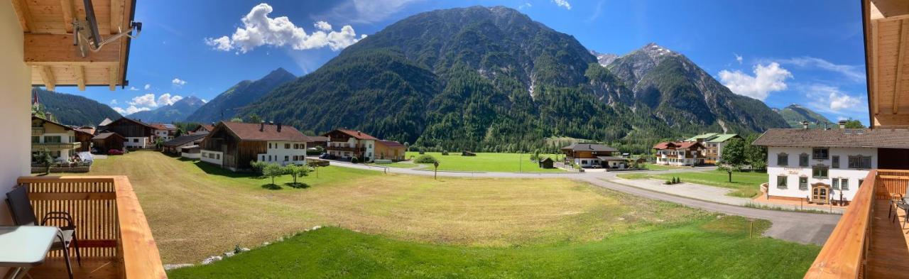 Appartement Bergfuier Holzgau Bagian luar foto